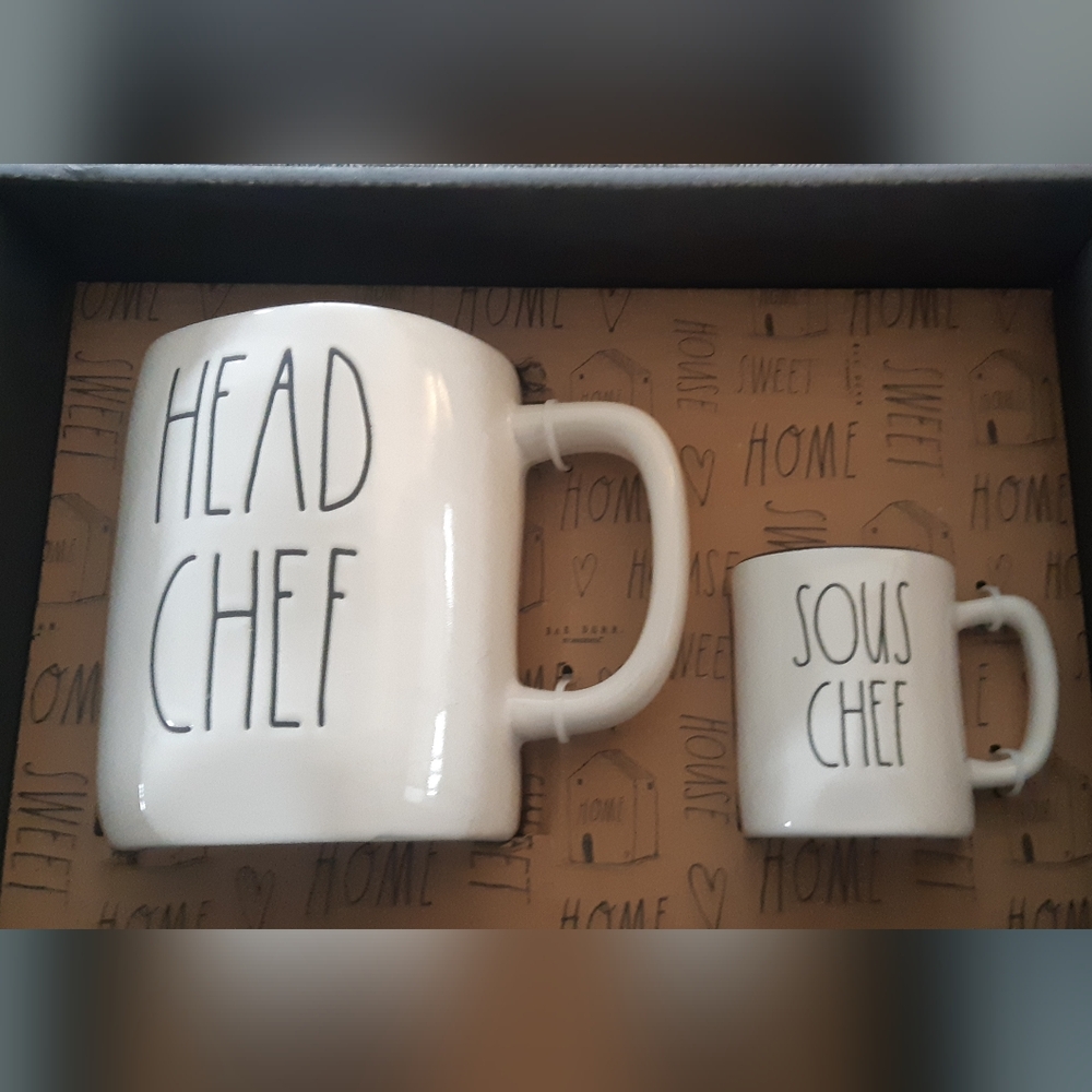 Brand New Ray Dunn Head Chef Sous Chef Mug Set Great Gift Idea For New Mom.
